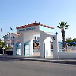 Muses Hotel