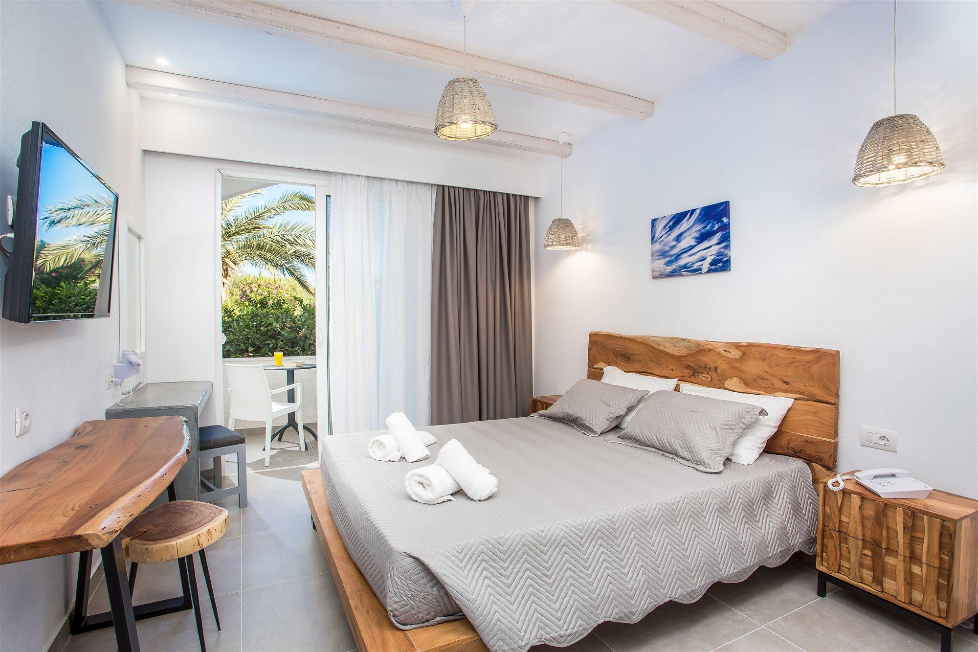 Muses Hotel 3*
